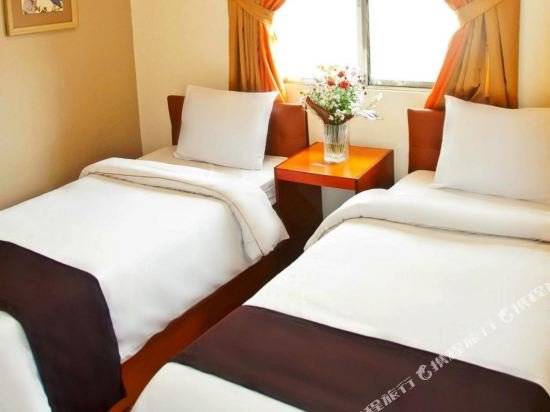 Фото Baguio Holiday Villas