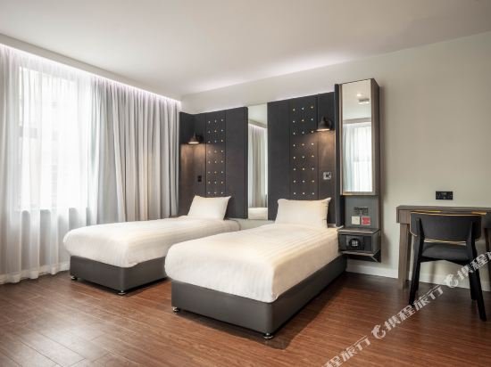 Фото Point A Hotel - Paddington