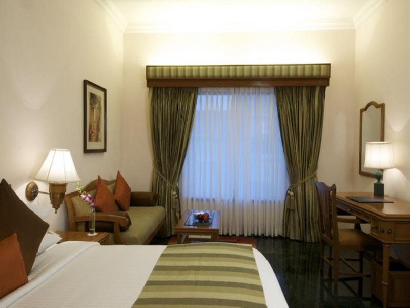 Фото The Ummed Ahmedabad Airport