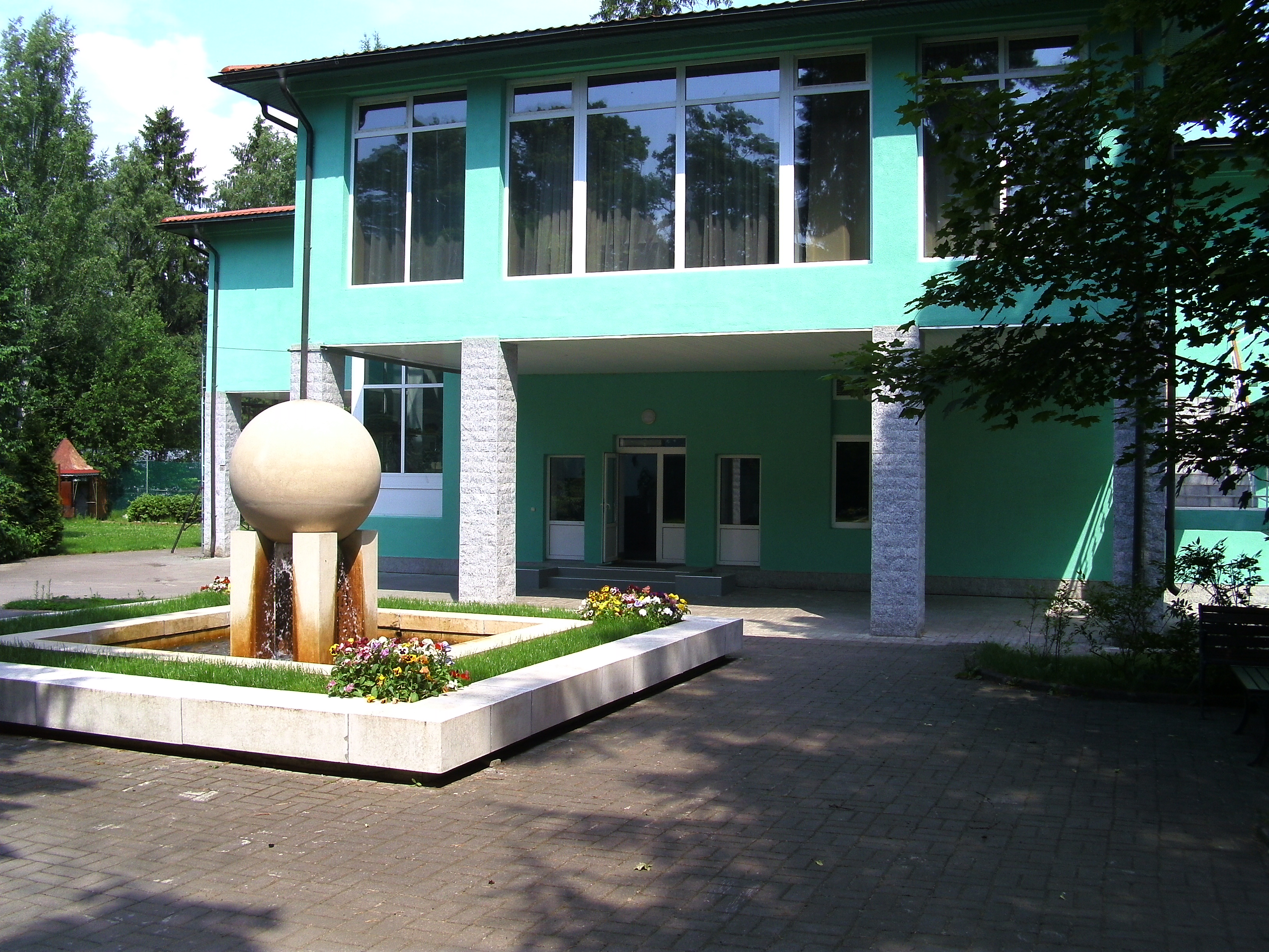 Фото отеля 1