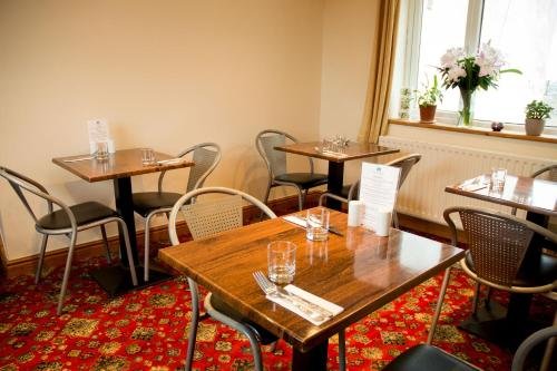 Фото The Mansion Bed & Breakfast