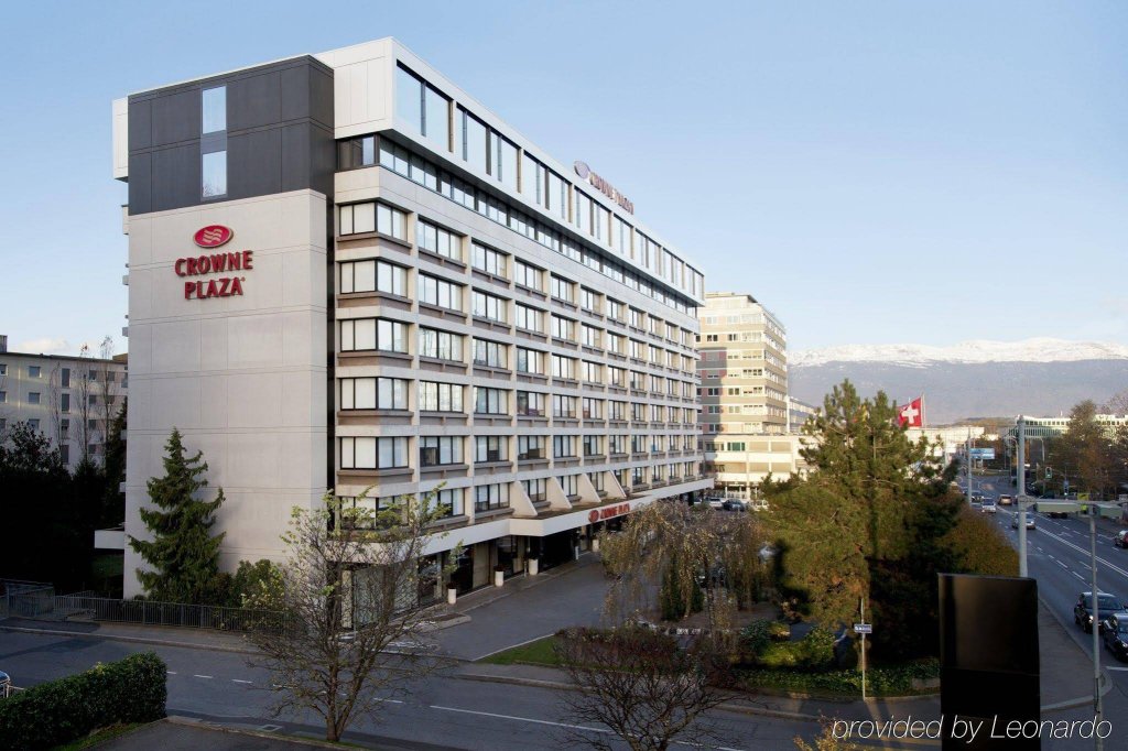 Фото Crowne Plaza Geneva by IHG