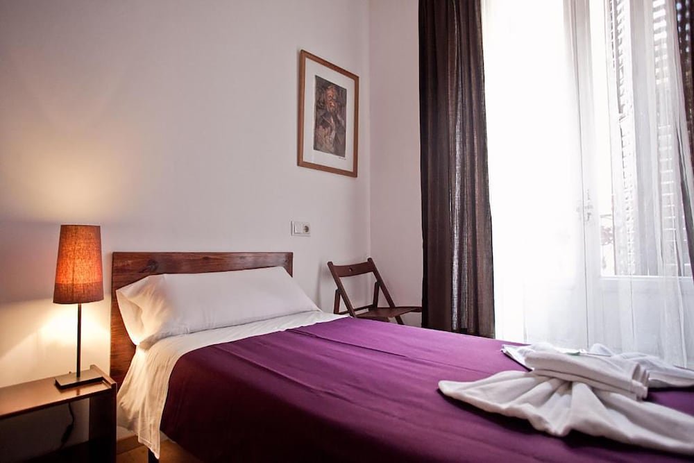 Фото Hostal A Nuestra Senora De La Paloma