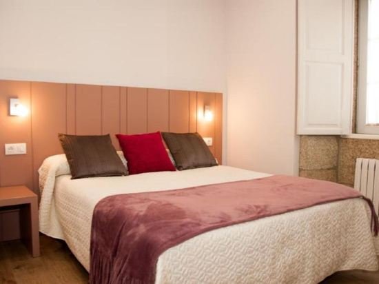 Фото Linares Rooms Santiago