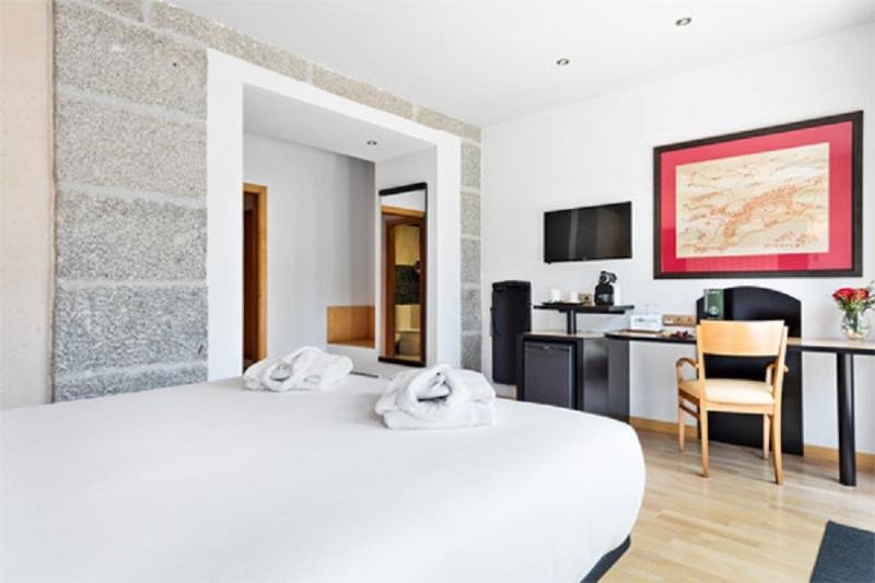 Фото Abba Burgos Hotel