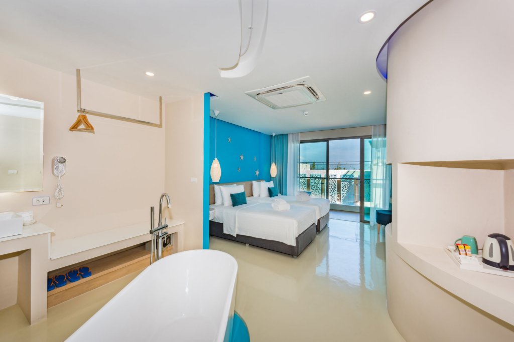 Фото Hotel Tide Phuket