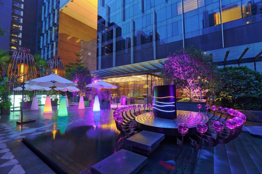 Фото W Guangzhou