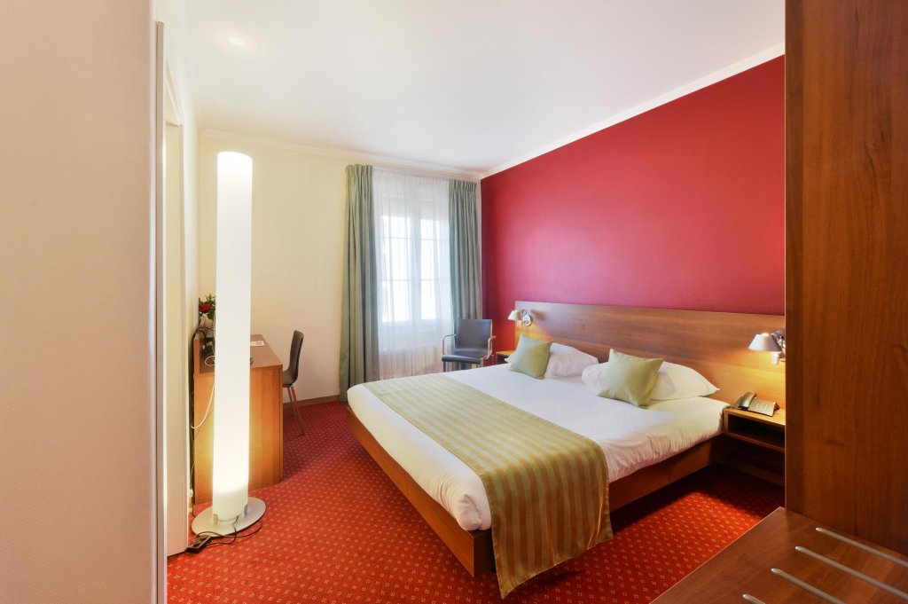 Фото Hôtel International & Terminus