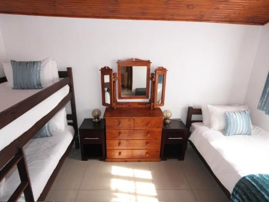 Фото Whalesong Guest House