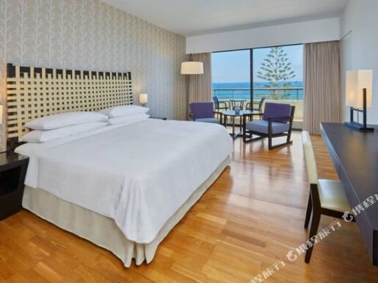 Фото Курортный отель Sheraton Rhodes Resort