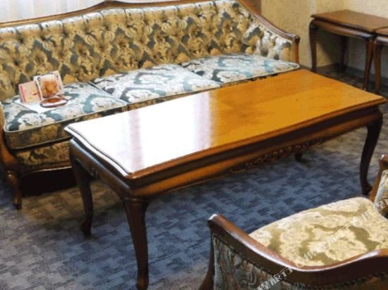 Фото Tateyama Kokusai Hotel