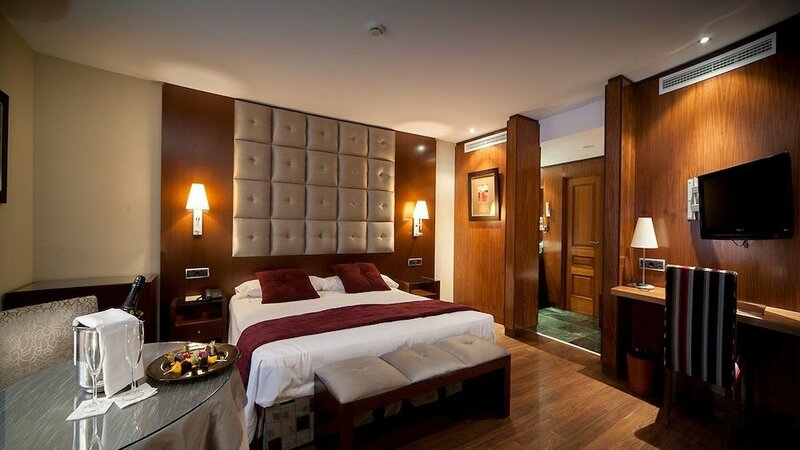Гостиница Hospedium Hotel Mirador De Gredos