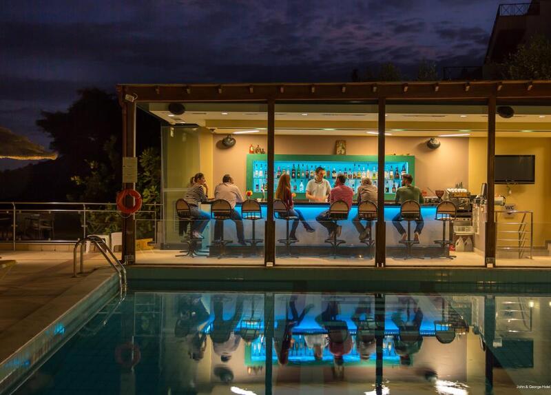 Фото John & George