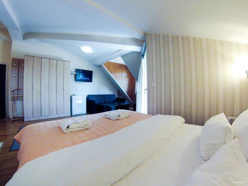 Фото Hotel Orange Inn