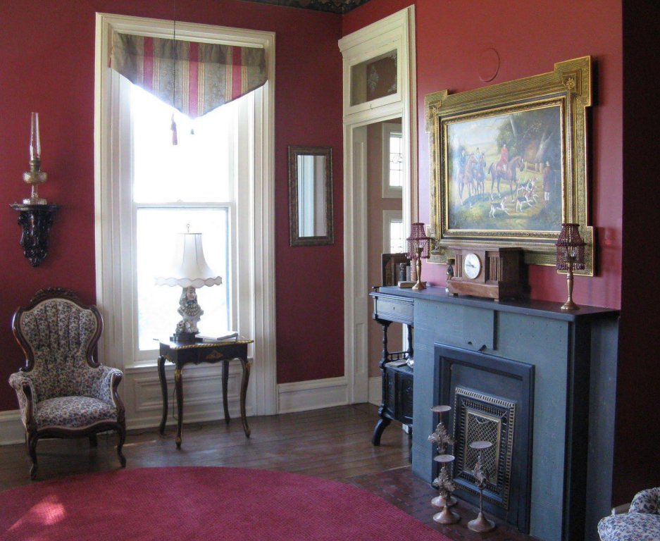Фото Riverview Mansion