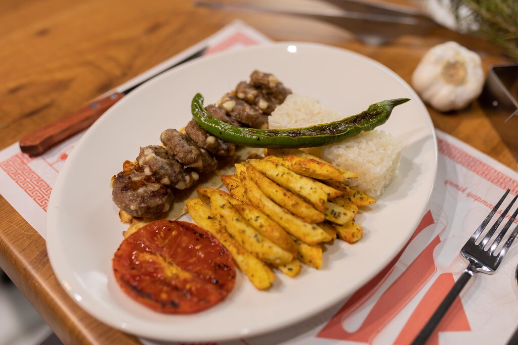 Restaurant Ayvalık Addicted Meatballs, Ayvalik, photo