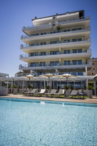 Внешний вид отеля Vistamare Suite в Равенне, фото 1