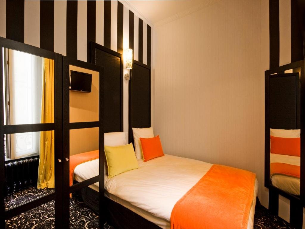 Фото Hotel Peyris Opera