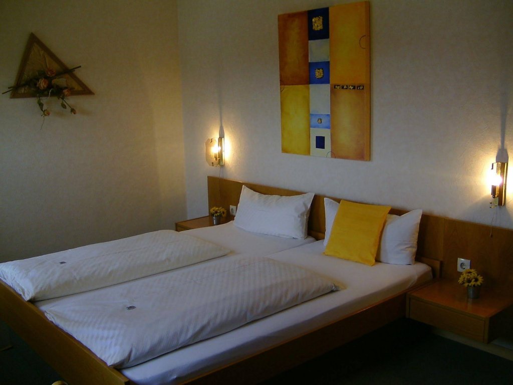 Фото Hotel Wilder Mann Ristorante Pizzeria Lo Scoglio