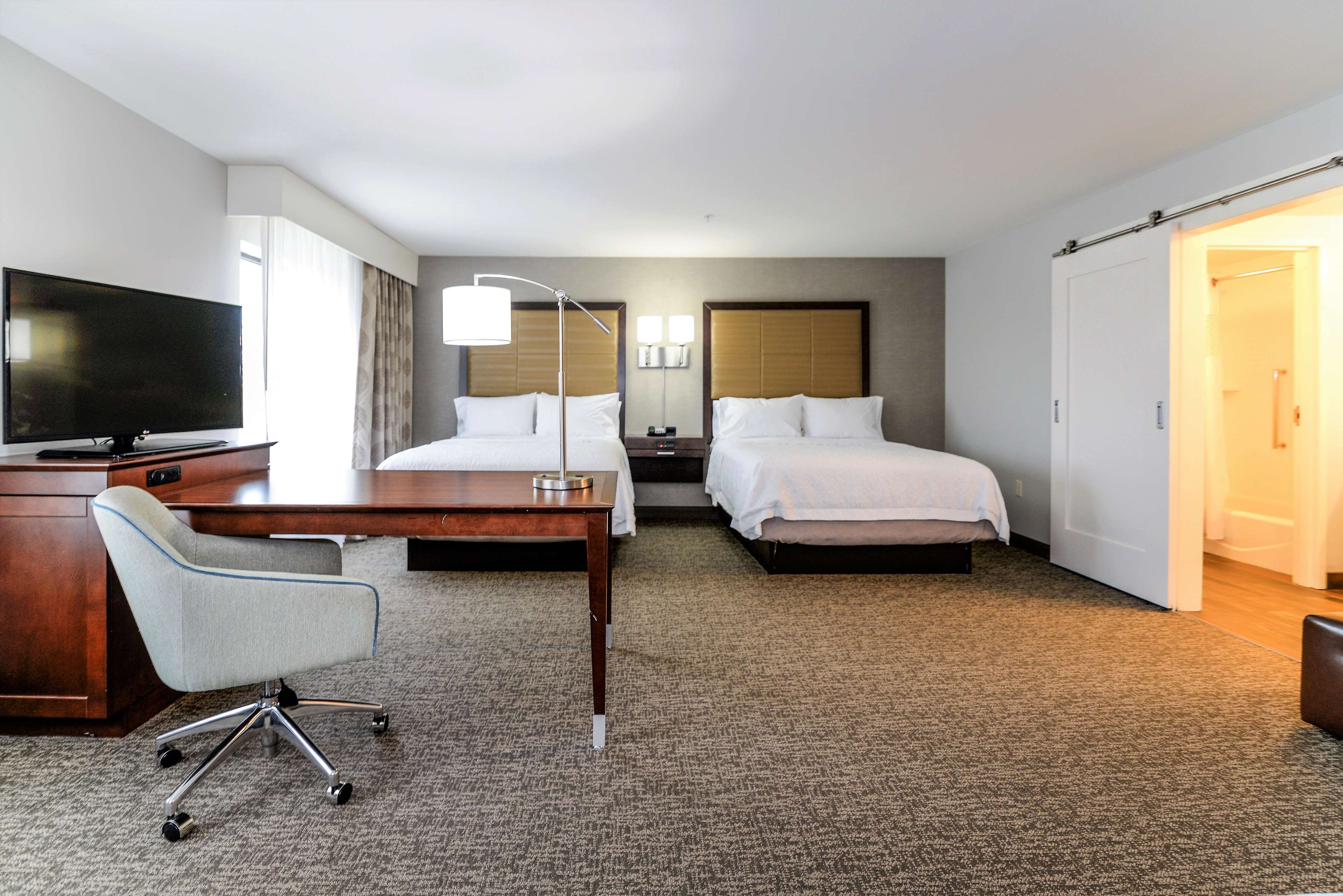 Фото Hampton Inn Brighton