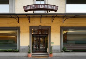 отель Terminal Hotel