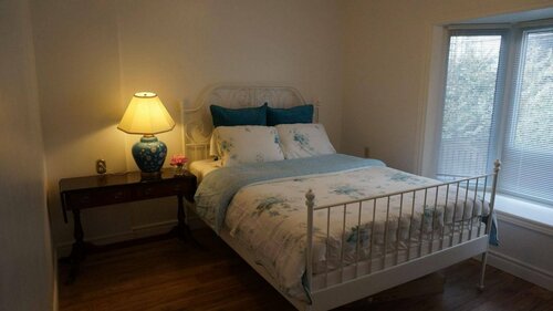 Гостиница Margie Townhome Suites в Торонто