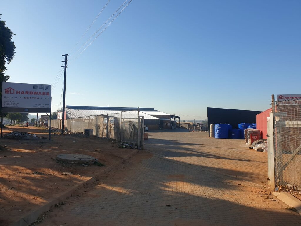 Building materials wholesale P&l Hardware, Earth, photo