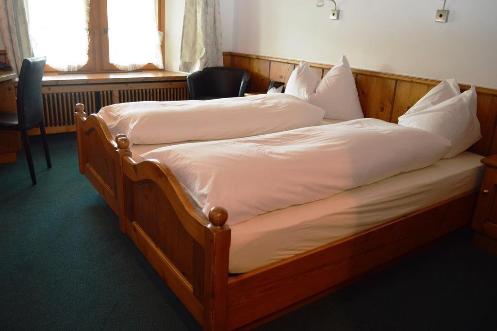 Фото Hotel zum Kreuz