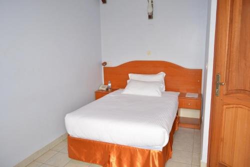 Фото Champion Hotel
