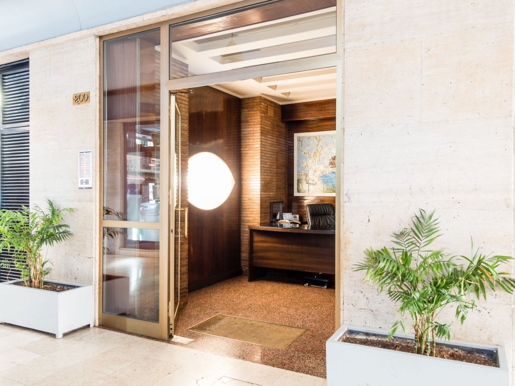 Фото Suite In Center