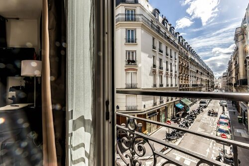 Гостиница Atelier Montparnasse Hotel в Париже