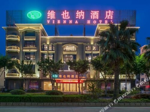 Гостиница Vienna Hotel Quanzhou West Lake