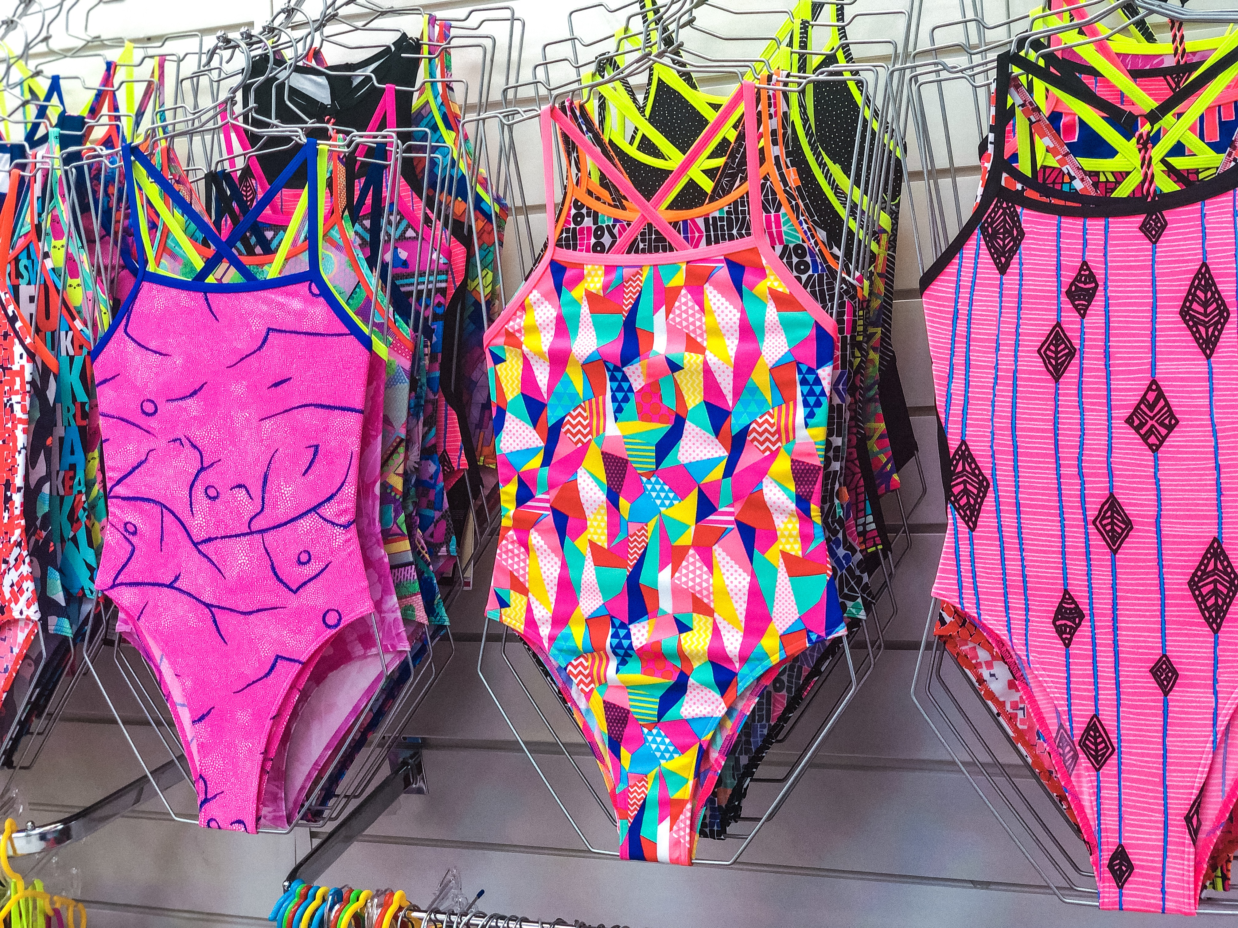 Swimmarket, спортивный инвентарь и оборудование, Семёновская ул., 12, Владивосто