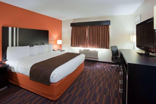 Гостиница AmericInn by Wyndham Shakopee Near Canterbury Park в Шакопи