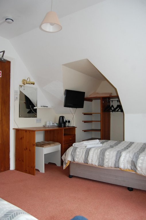 Фото Weatherbury Hotel