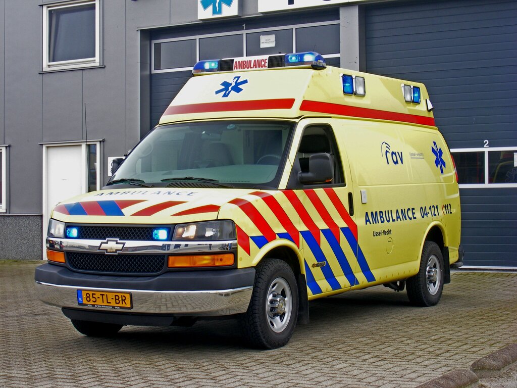 Chevrolet c8a Ambulance