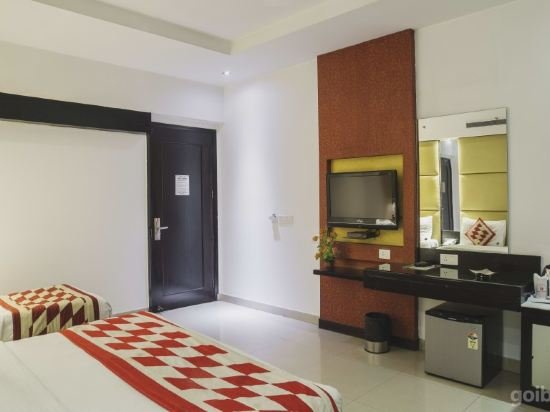 Фото Hotel Lord Krishna Palace