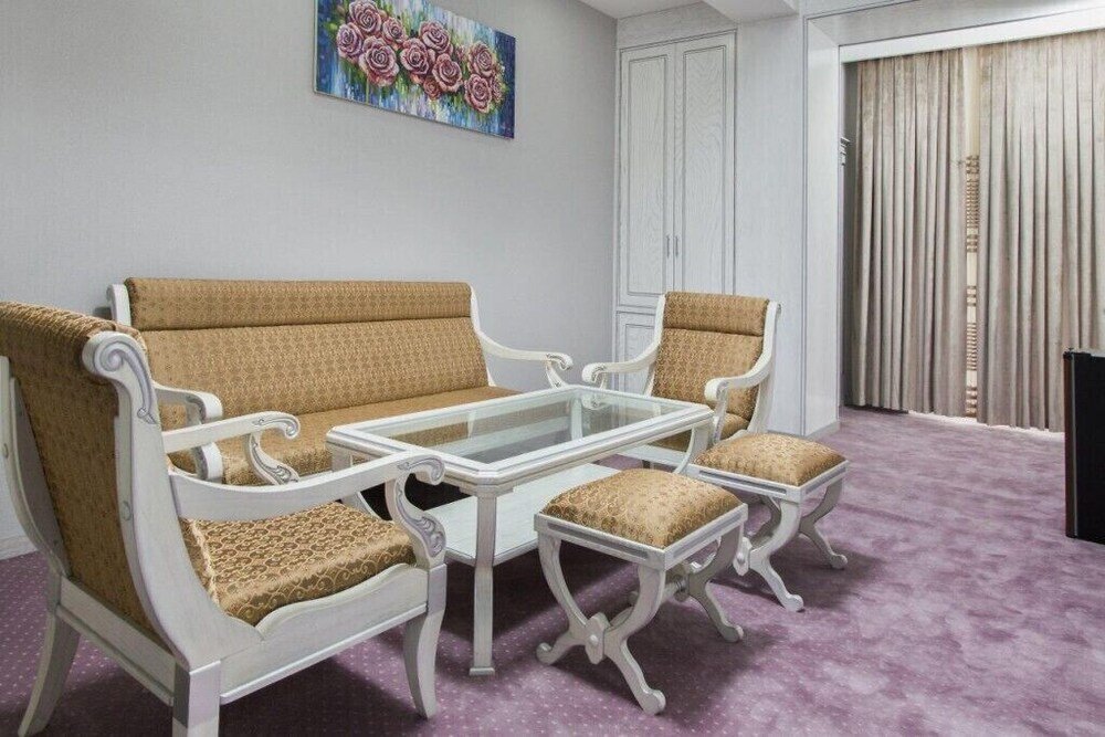 Фото Shedevr Plaza