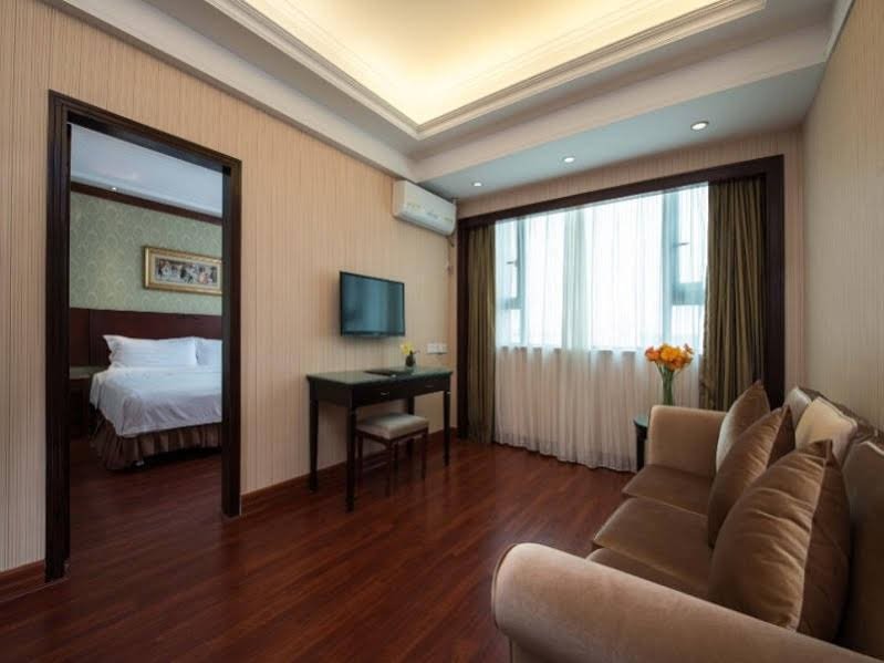 Фото Vienna Hotel Shenzhen Airport