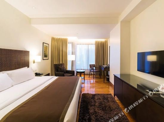 Фото City Garden Grand Hotel