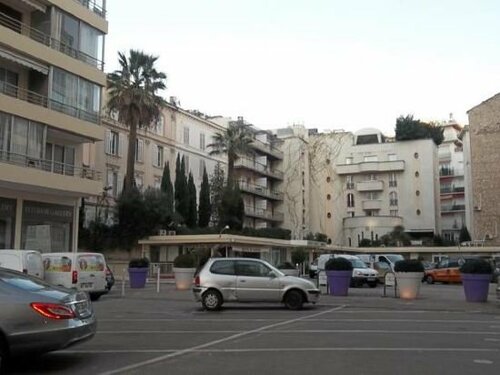 Гостиница Cannes Grand Hotel Studio Eider в Каннах