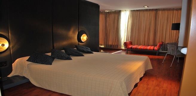 Фото Hotel Ciutat Igualada