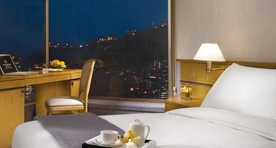 Фото The Royal Pacific Hotel and Towers