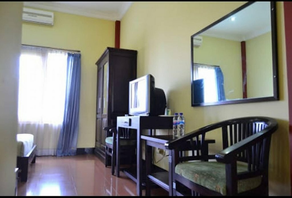 Hotel Hotel Tiger Yogyakarta, Earth, photo