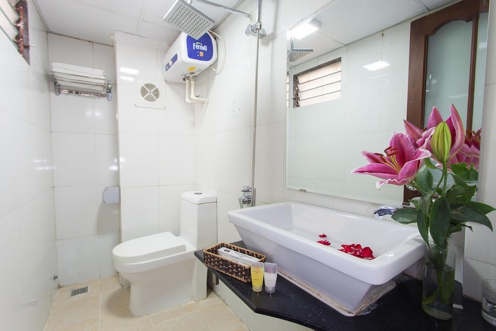 Фото Hanoi Central Hotel