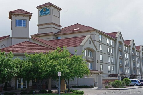 Гостиница La Quinta Inn & Suites by Wyndham Denver Airport Dia