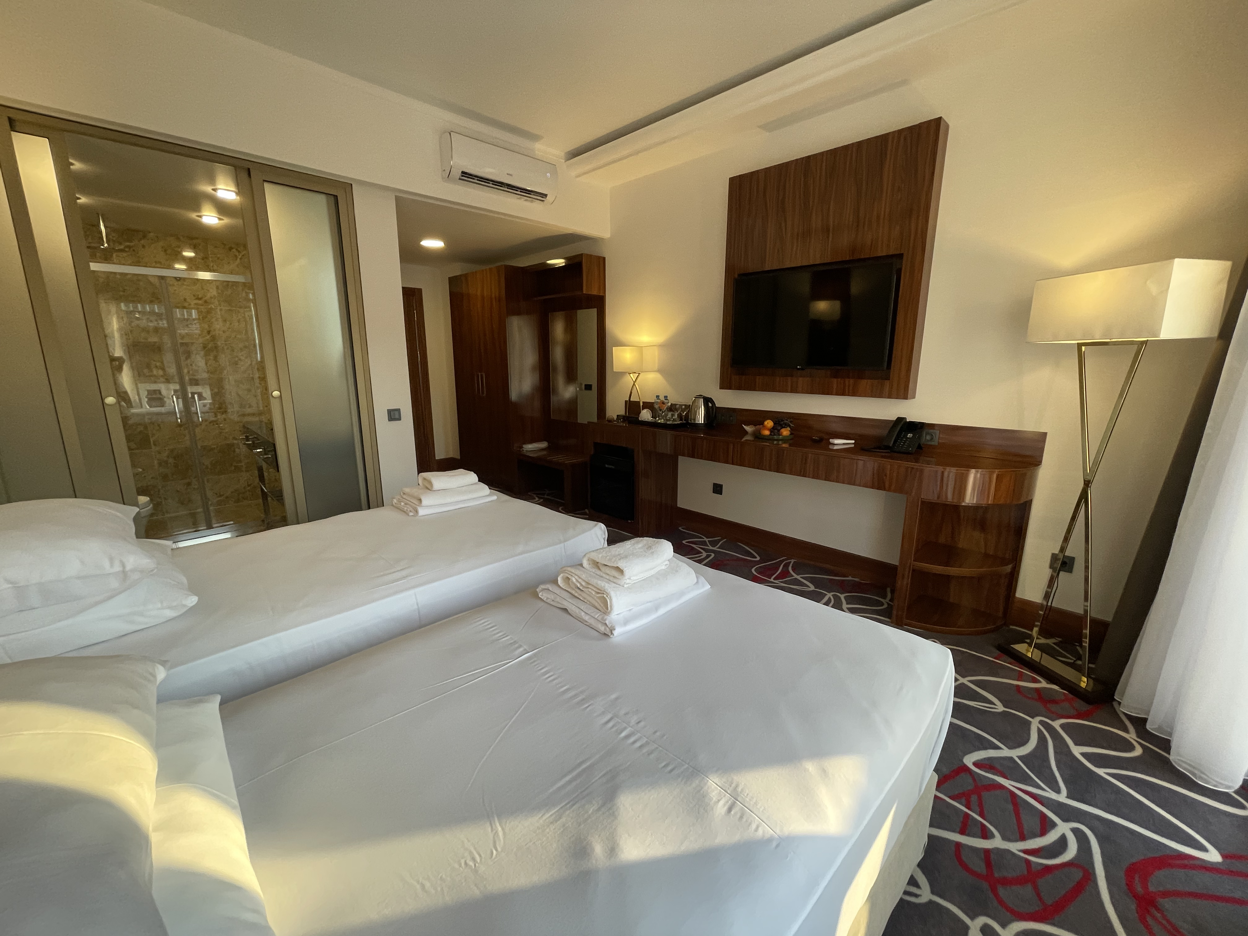 Фото Гранд Отель Сухум