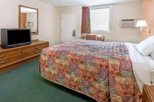 Days Inn by Wyndham Henrietta/Rochester Area (США, Хенриетта, 4853 W Henrietta Rd), гостиница в Штате Нью‑Йорк