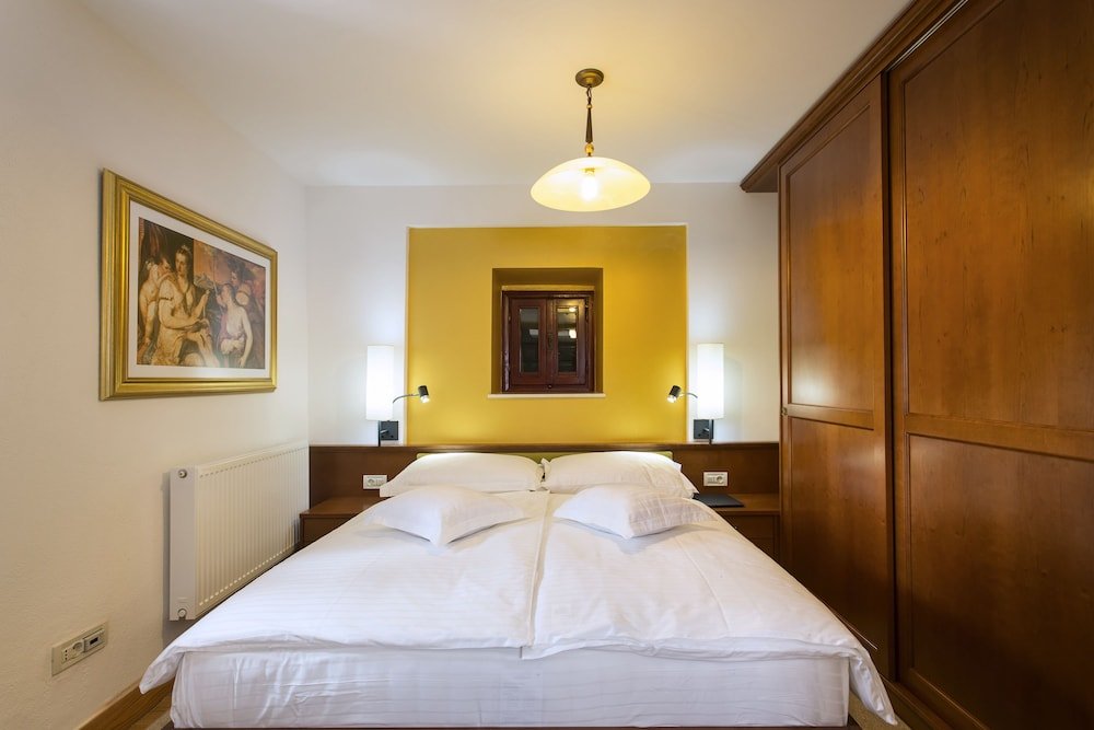 Фото Heritage Hotel Raznjevica Dvori