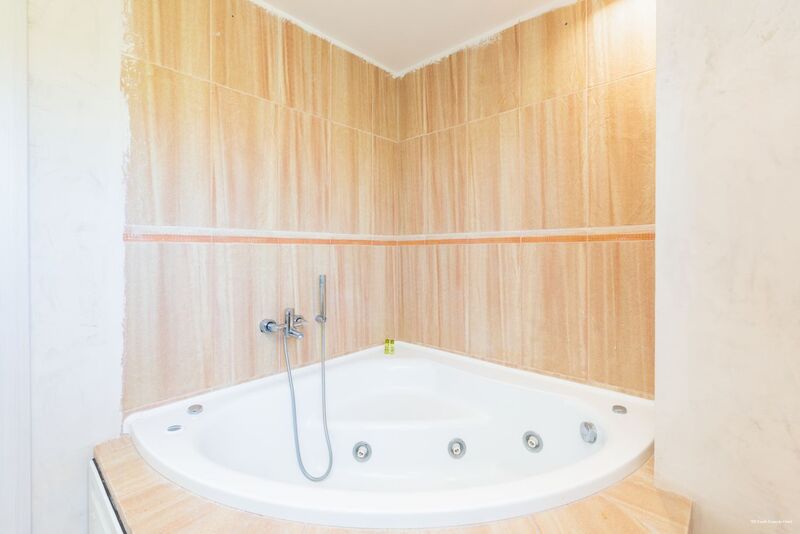 Фото 180 South Seaside Hotel